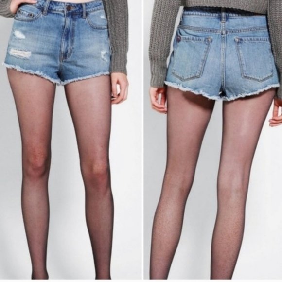 ⭐️ BDG Urban Outfitters High Rise Dree Cheeky Jean Denim Shorts Size 25 - Picture 1 of 9